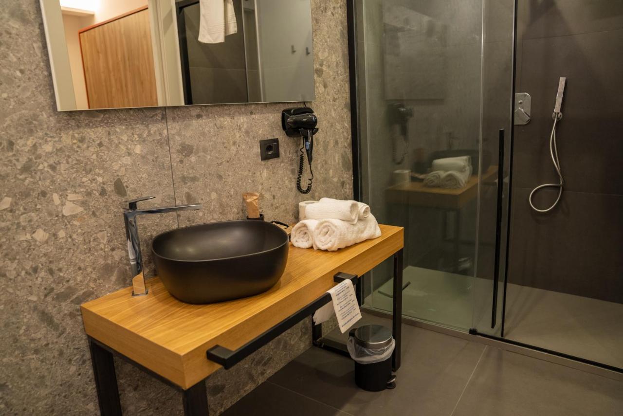 Hart Boutique Hotel ナポリ エクステリア 写真