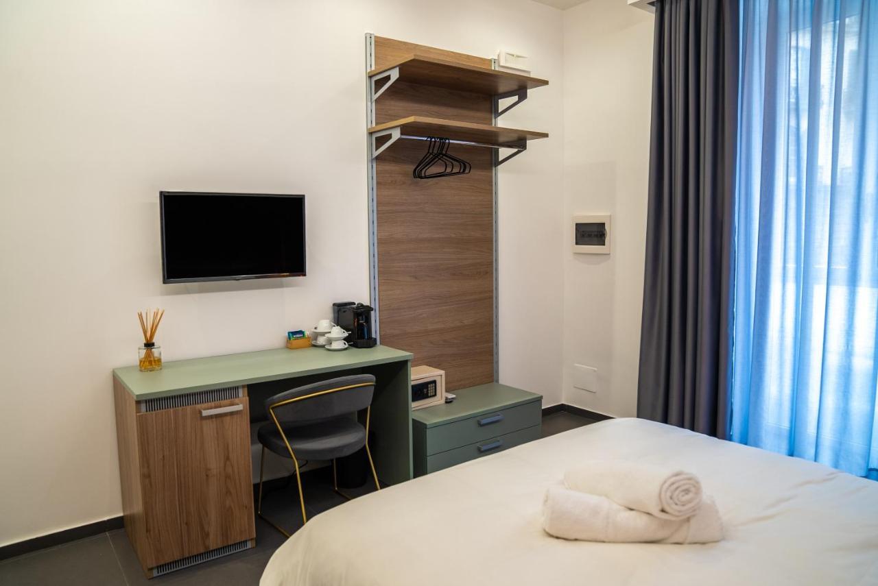 Hart Boutique Hotel ナポリ エクステリア 写真