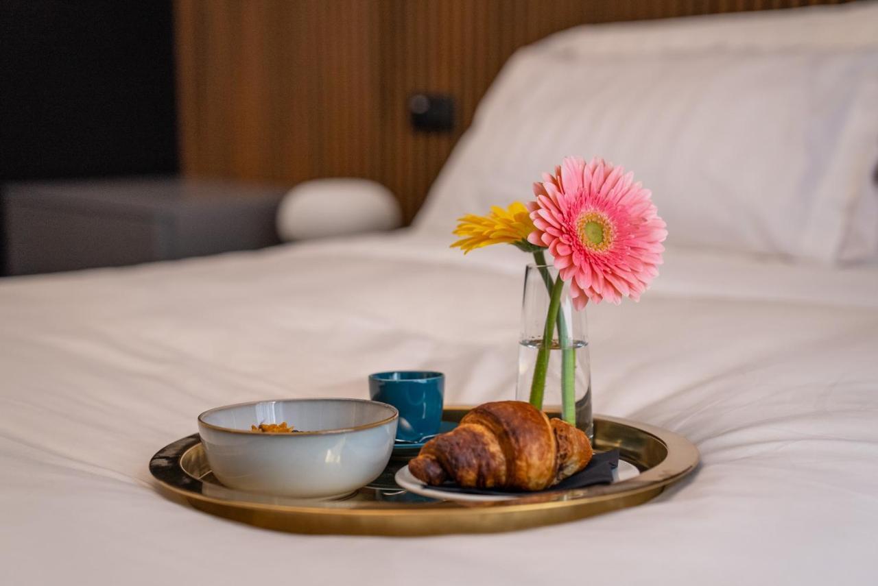 Hart Boutique Hotel ナポリ エクステリア 写真
